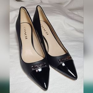 COACH 3" Black pumps